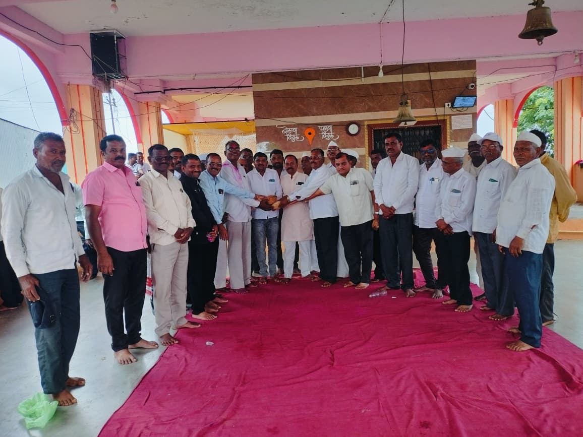 मौजे वढाणे बिनविरोध तंटामुक्ती अध्यक्ष पदी सुरेश दत्तात्रय चौधरी यांची  निवड 